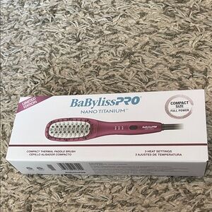 LIMITED EDITION BABYLISS MINI THERMAL BRUSH